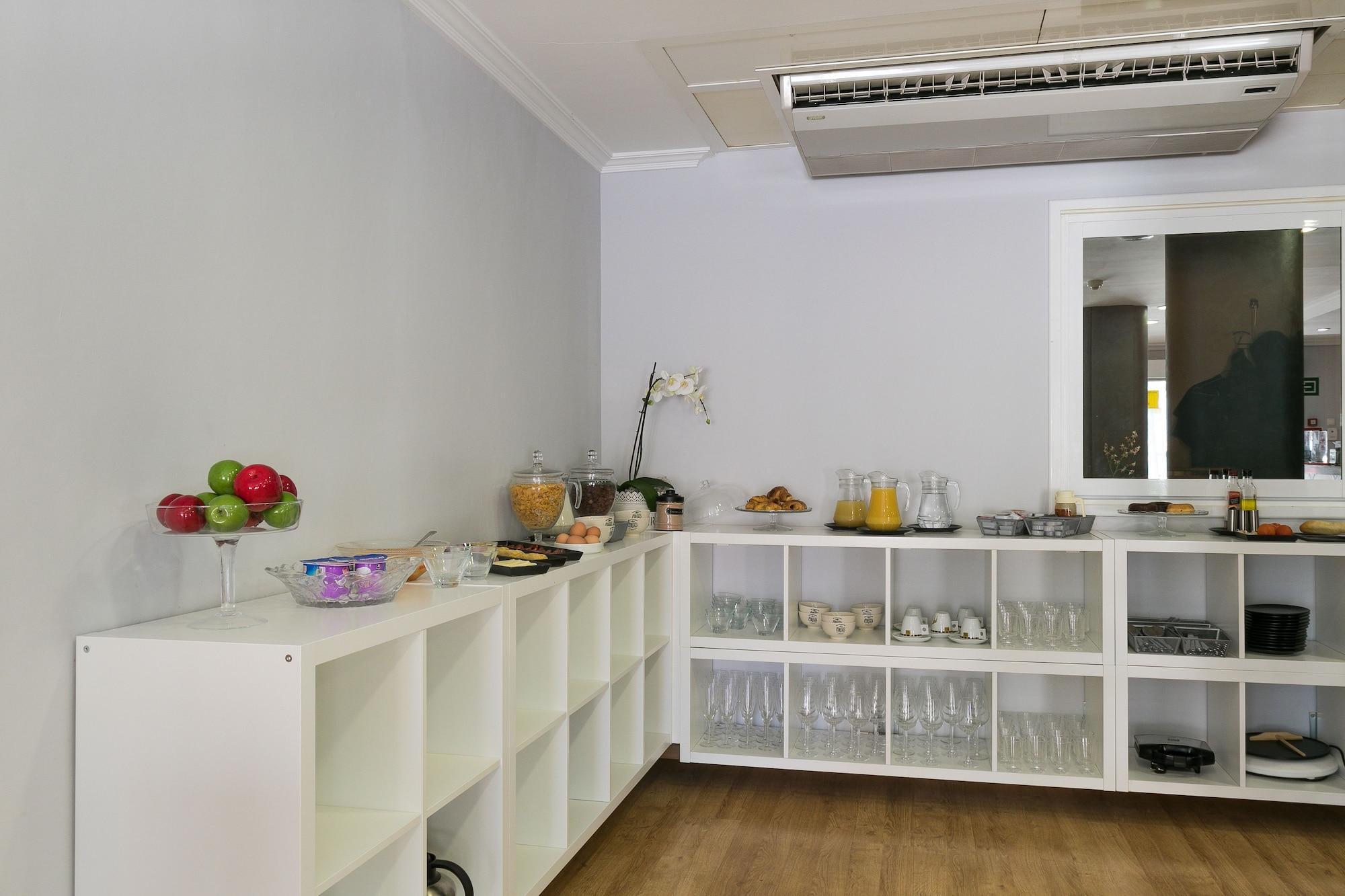 Hotel 139 Castelldefels Ngoại thất bức ảnh