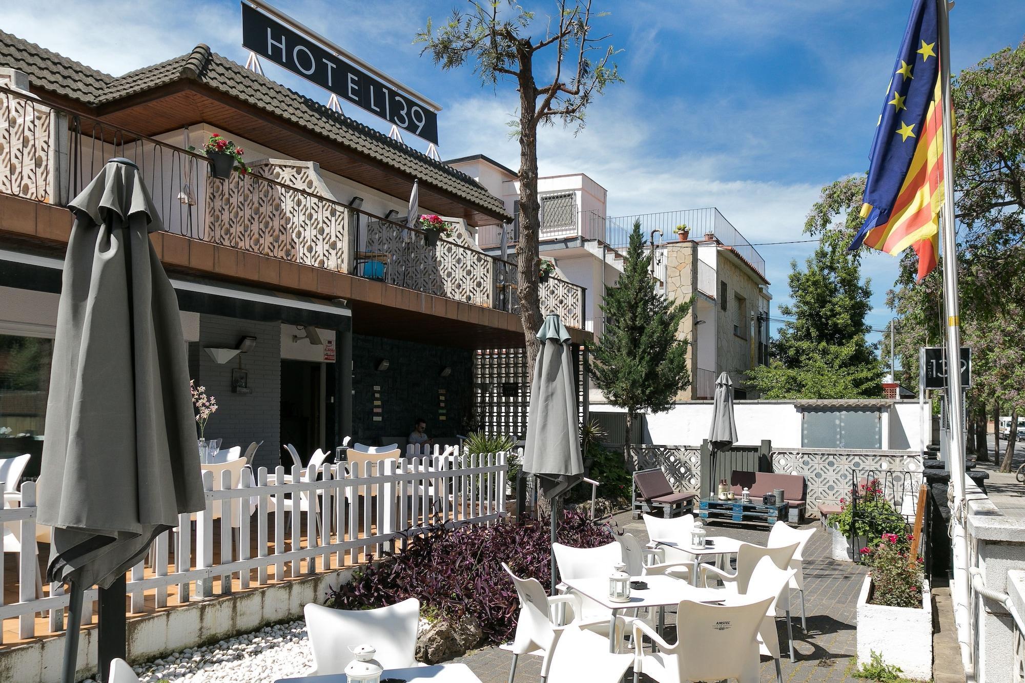 Hotel 139 Castelldefels Ngoại thất bức ảnh