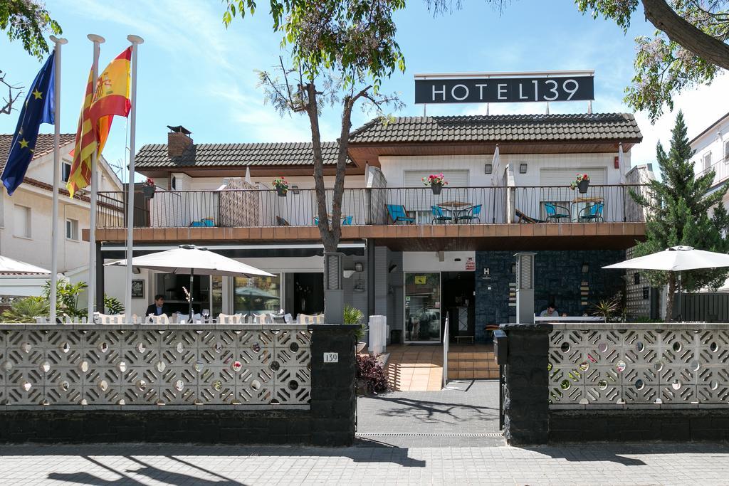 Hotel 139 Castelldefels Ngoại thất bức ảnh