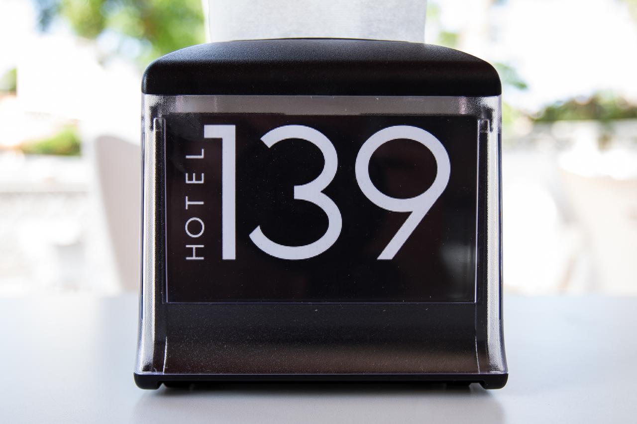Hotel 139 Castelldefels Ngoại thất bức ảnh