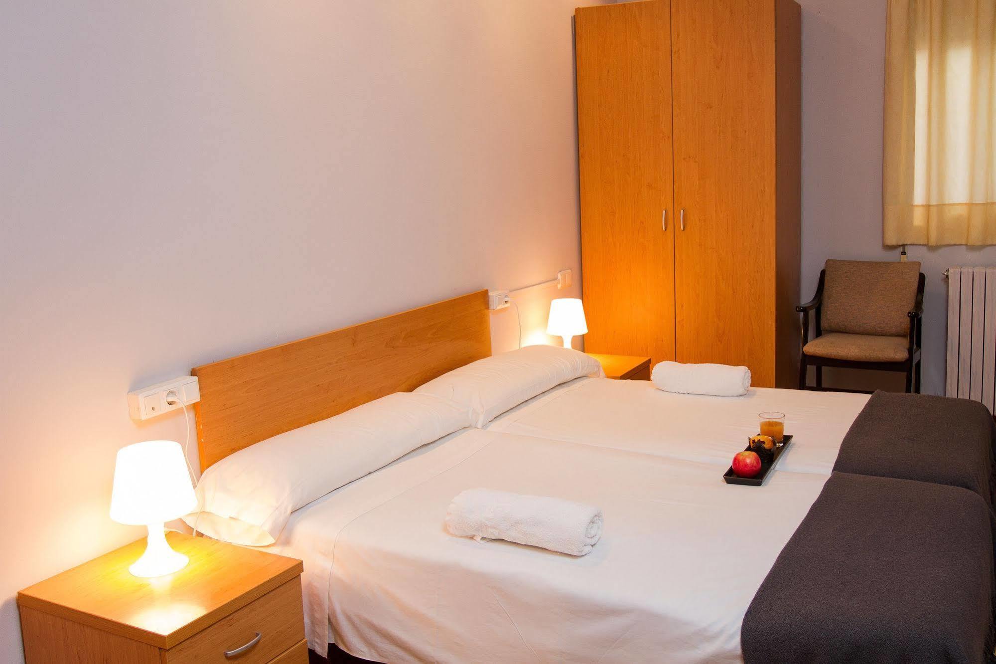 Hotel 139 Castelldefels Ngoại thất bức ảnh